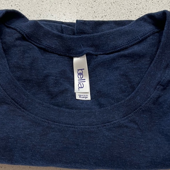 LOT: (11) Ladies Bella fitted tees - Blank - Multiple Sizes - Picture 9 of 15